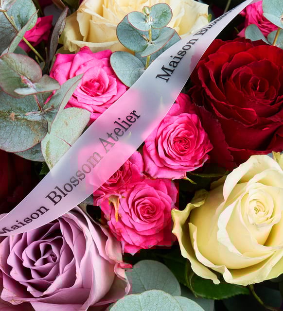 lila-bukette-lila-pembe-beyaz-ve-kirmizi-guller-vbt1231-6585e7df-3384-4fa3-88ed-857aa25274ac