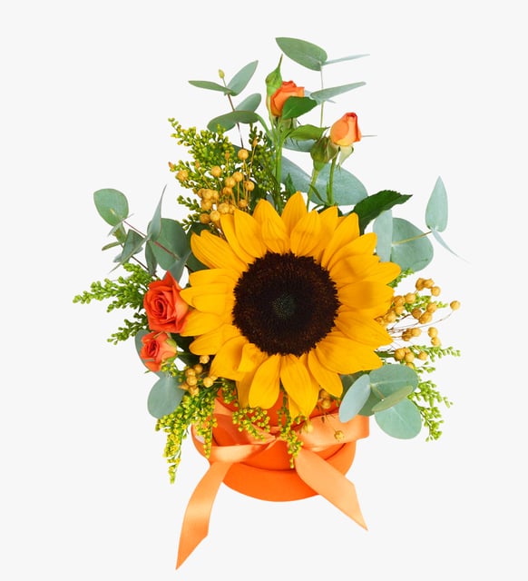 turuncu-kutuda-aycicegi-ve-turuncu-cardak-guller-cprm231-21430c69-d4fa-4c7f-a8b5-78abccadd825