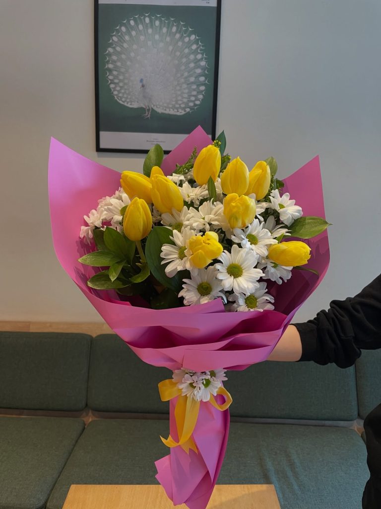 Sunny Spring Bouquet of 9 Tulips